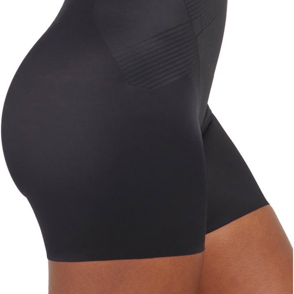 SPANX Shorts - Picture 2 of 9